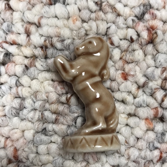 Eight Wade of England Red Rose Tea figures - Picture 6 of 7